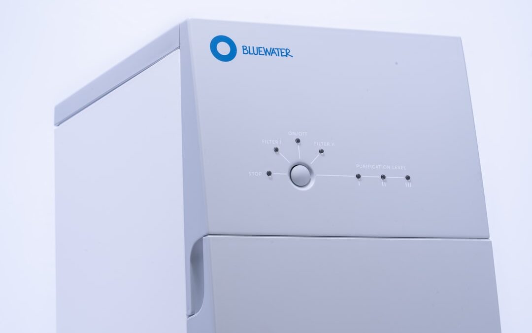 Photo water purifier