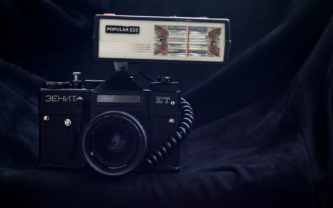 Photo water filtration system