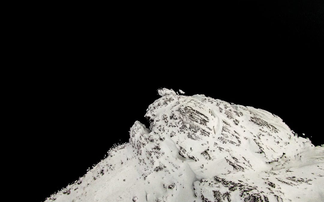 Photo calcium carbonate deposition