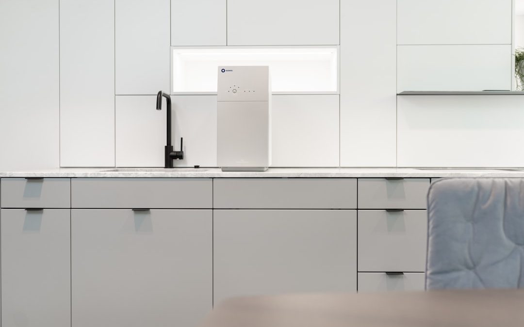 Photo water purifier